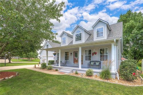 247 Nw 46th Rd, Clinton, MO, 64735-1289 | Card Image