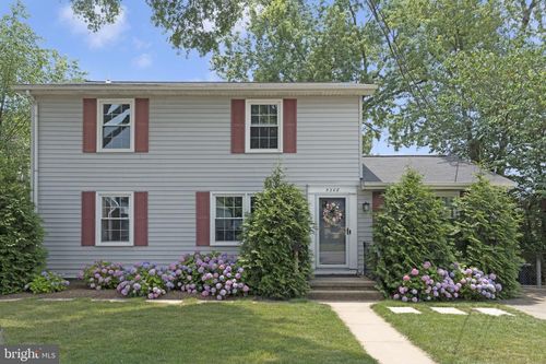 5208 8th Rd N, ARLINGTON, VA, 22205-1218 | Card Image