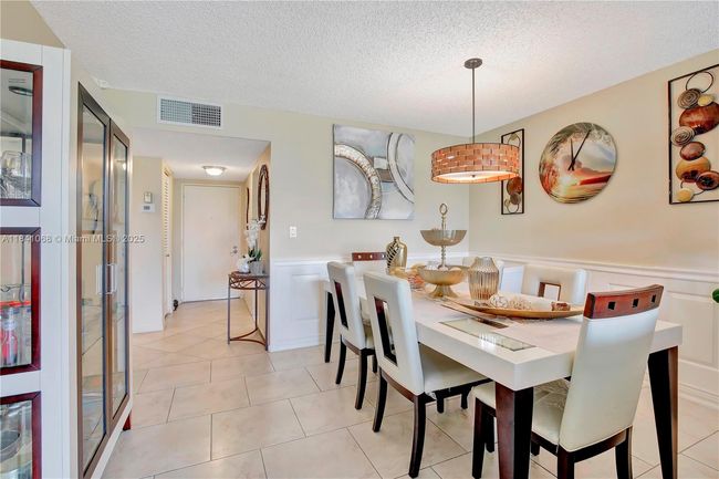 APT-461 - 3651 Environ Blvd, Condo with 2 bedrooms, 2 bathrooms and null parking in Lauderhill FL | Image 25
