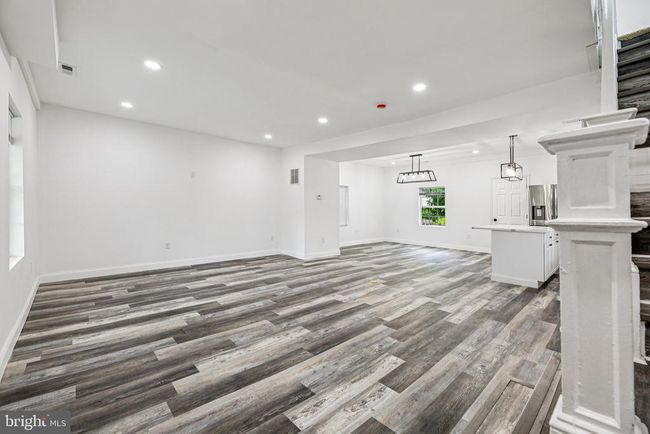2305 James St, House other with 5 bedrooms, 4 bathrooms and null parking in BALTIMORE MD | Image 10