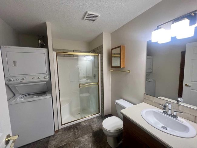 207 - 280 Riverside Dr E, Condo with 2 bedrooms, 2 bathrooms and 1 parking in Drumheller AB | Image 8