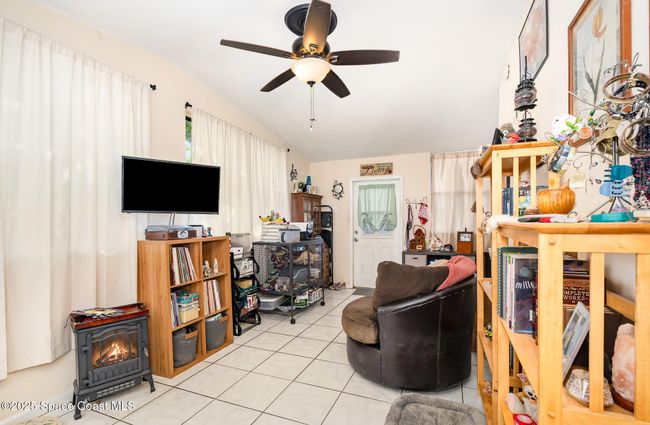 1109 Alamanda Ln, House other with 3 bedrooms, 2 bathrooms and null parking in Cocoa FL | Image 7