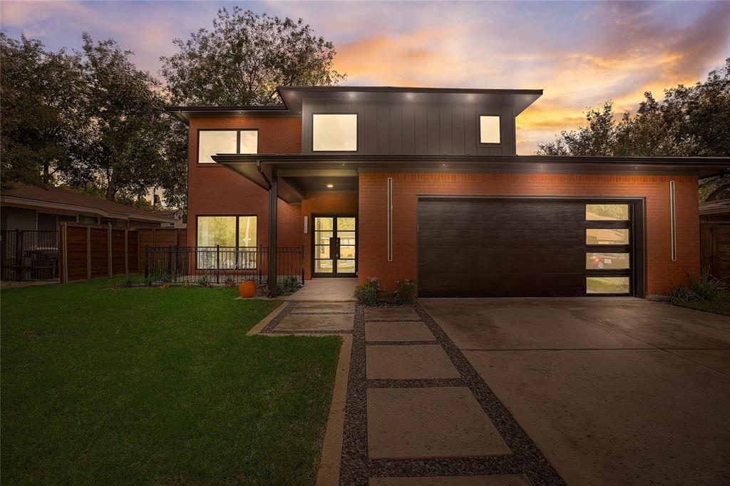 Wake Forrest Dr, Dallas, TX 75214