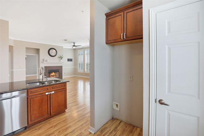 UNIT-301 - 800 E 15 Th St, Condo with 2 bedrooms, 2 bathrooms and null parking in Plano TX | Image 28