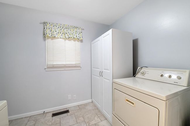 440 N Colby Ave, House other with 2 bedrooms, 1 bathrooms and null parking in Valley Center KS | Image 27