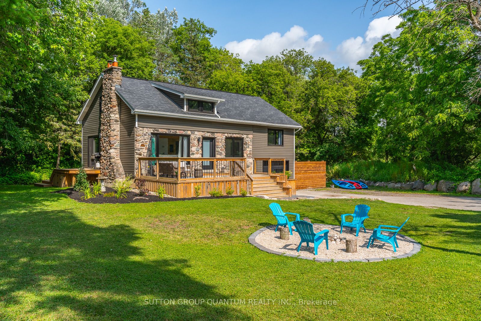 381 Goldie St, Sold in Paisley eXp Realty