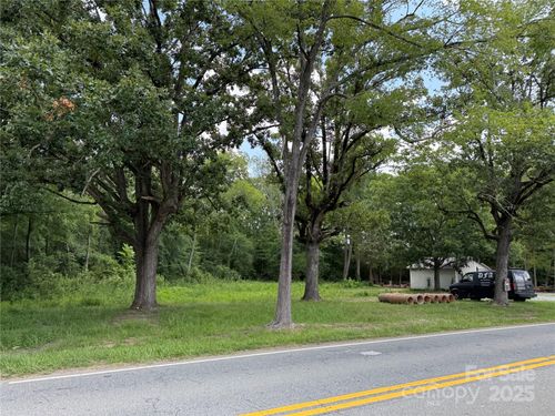 14721 Lawyers Rd, Matthews, NC, 28104-3228 | Card Image