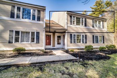 810 Springbrook Circle, Condo with 2 bedrooms, 1 bathrooms and null parking in Portsmouth NH | Image 1