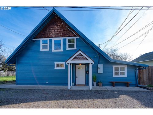 1673 Olive Aly, Eugene, OR, 97401-7947 | Card Image