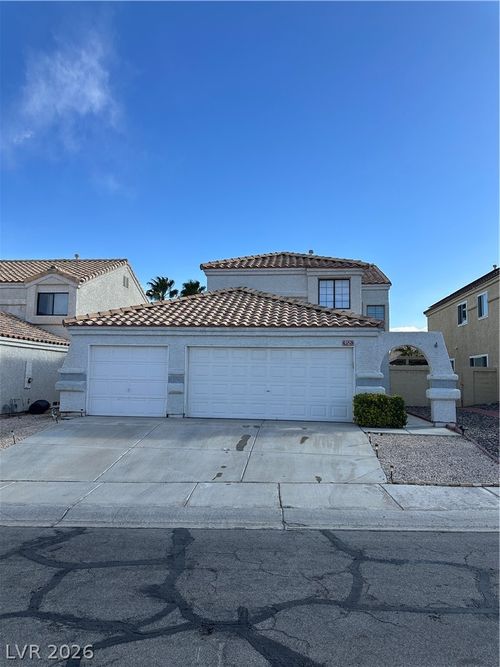 9521 Sunken Reef Cir, Las Vegas, NV, 89117-0220 | Card Image