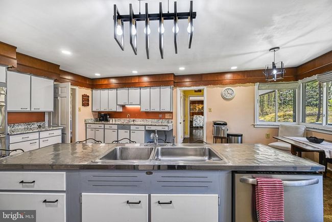9549 Fredericks Hall Rd, House other with 4 bedrooms, 5 bathrooms and null parking in MINERAL VA | Image 14