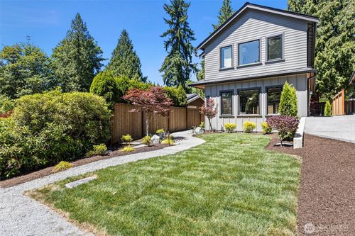 10168 Ne 112th Pl, Kirkland, WA, 98033-4458 | Card Image