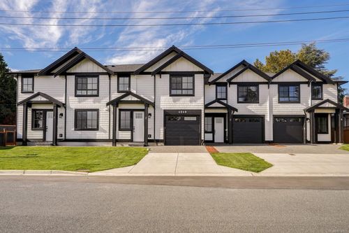 3-4068 Tuxedo Dr, Victoria, BC, V8X2L3 | Card Image