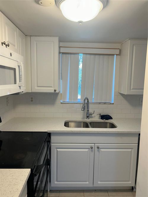 1501 Crescent Cir, Lake Park, FL, 33403-2239 | Card Image