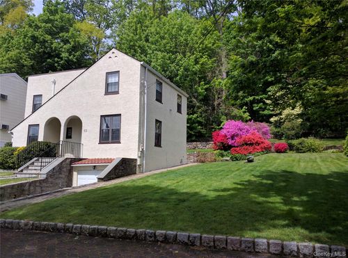 63 Avondale Rd, Yonkers, NY, 10710-2020 | Card Image