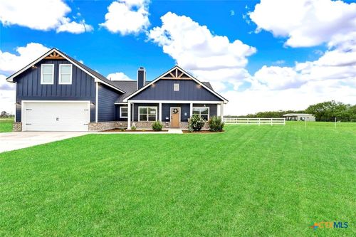 1474 County Road 342, La Vernia, TX, 78121-5033 | Card Image