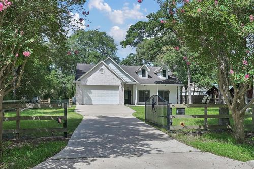 22811 Meadowsweet Dr, Magnolia, TX, 77355-5726 | Card Image