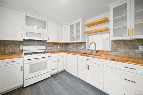 unit-i15-245 Cherry Ave, Watertown, CT, 06795-2825 | Card Image