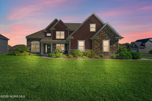 7844 Iron Horse Rd, Monclova, OH, 43542-6706 | Card Image