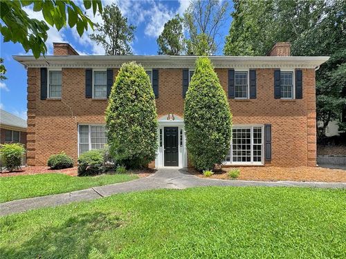 9150 Carroll Manor Dr, Sandy Springs, GA, 30350-2012 | Card Image