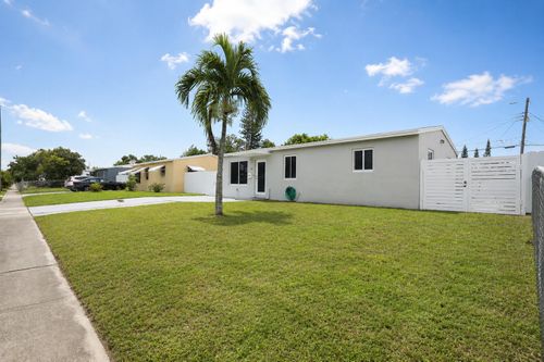 807 Handy Ave Avenue, West Palm Beach, FL, 33401 | Card Image