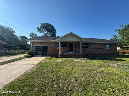 5624 Saint Nicholas Rd, Wilmington, NC, 28405-3941 | Card Image