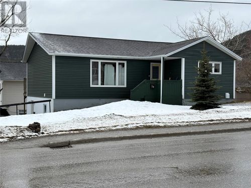 29 Country Rd, Corner Brook, NL, A2H4L7 | Card Image