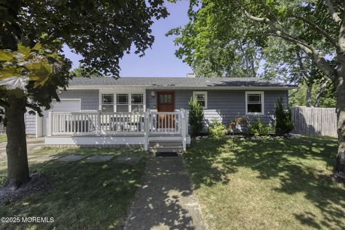 79 Maplewood Dr, Brick, NJ, 08723-3387 | Card Image
