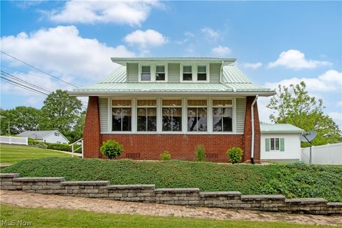 221 Main Street E, Beach City, OH, 44608 | Card Image