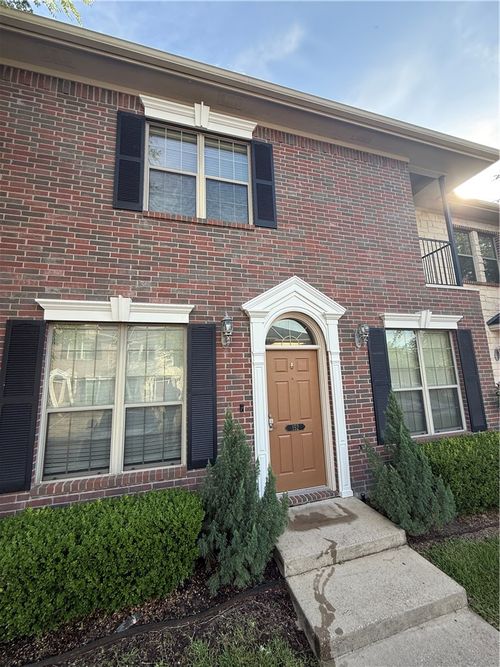 152 Forest Dr, College Station, TX, 77840-2329 | Card Image