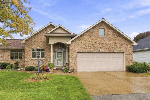 180 Golf Course Drive, WRIGHTSTOWN, WI, 54180 | Card Image