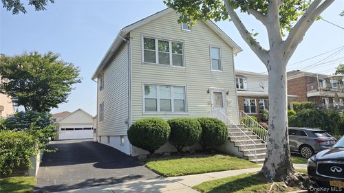 147-23 23rd Ave, Whitestone, NY, 11357-3515 | Card Image