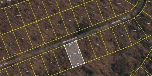 298 Albemarle Cir, Crossville, TN, 38558-8118 | Card Image