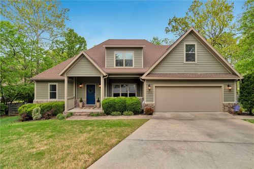 2410 E Twin Oaks Court, Fayetteville, AR, 72703 | Card Image