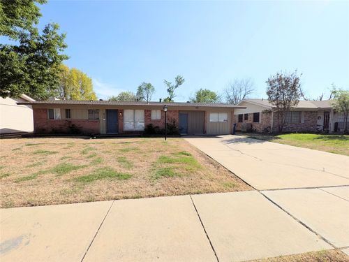 610 Northside Ave, Lewisville, TX, 75057-2631 | Card Image