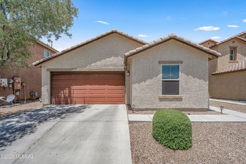 7525 E Kinnison Wash Loop, Tucson, AZ, 85730-2046 | Card Image