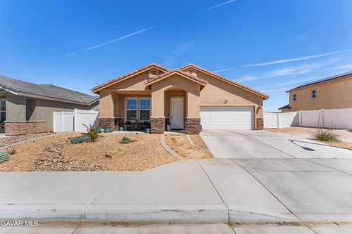 5645 W Avenue J15, Lancaster, CA, 93536 | Card Image