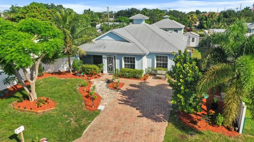 3199 Se Lime Tree Ter, Stuart, FL, 34997-8521 | Card Image