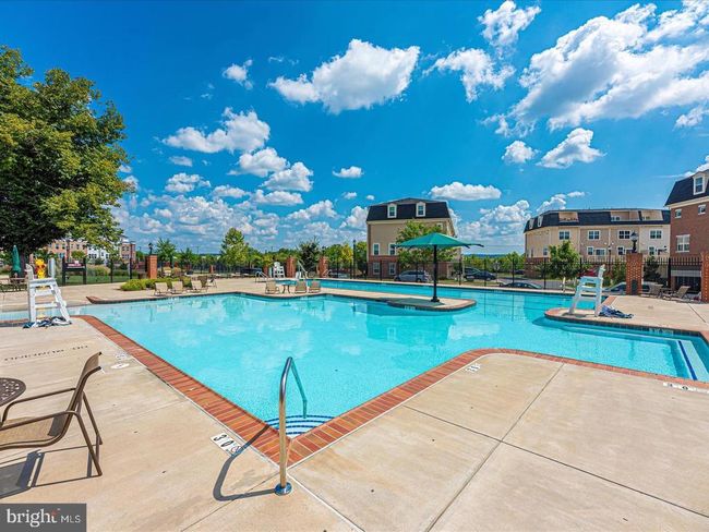 B - 665 E Church St, Townhouse with 3 bedrooms, 3 bathrooms and null parking in FREDERICK MD | Image 48