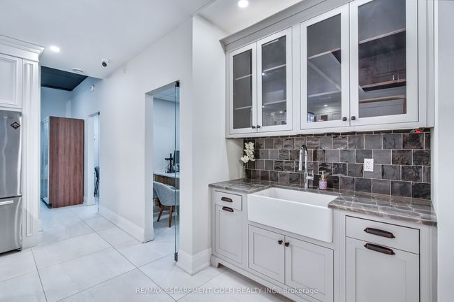 116 - 442 Millen Rd, Home with 0 bedrooms, 0 bathrooms and 4 parking in Stoney Creek ON | Image 12
