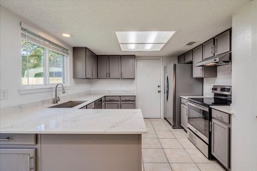 12304 Tipperary Cv, Austin, TX, 78759-3025 | Card Image