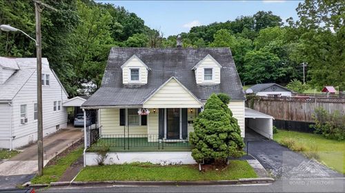 99 Reynolds Ave, Bluefield, VA, 24605 | Card Image