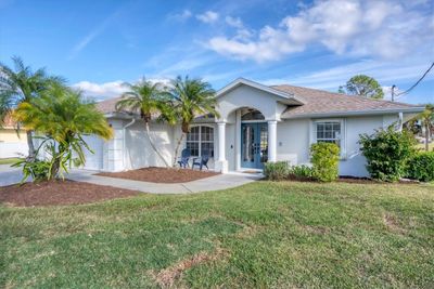 22 Medalist Court, House other with 3 bedrooms, 2 bathrooms and null parking in Rotonda West FL | Image 2