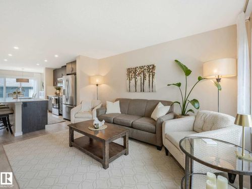 2426 Trumpeter Way Nw, Edmonton, AB, T5S0R9 | Card Image