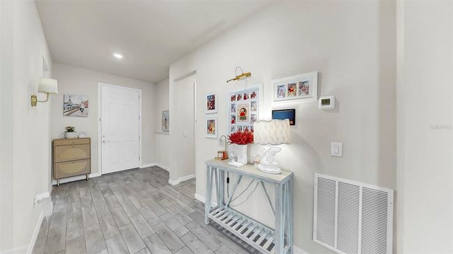 10842 Rolling Moss Rd, House other with 4 bedrooms, 2 bathrooms and null parking in TAMPA FL | Image 35