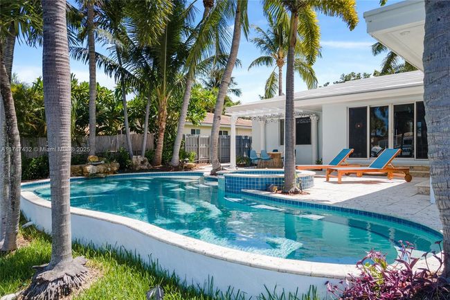 2513 Se 12 Th St, House other with 3 bedrooms, 3 bathrooms and null parking in Pompano Beach FL | Image 51