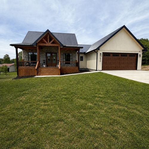690 Laredo Dr, London, KY, 40741-8407 | Card Image