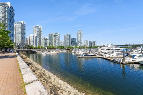 1906-1228 Marinaside Crescent, Vancouver, BC, V6Z2W4 | Card Image