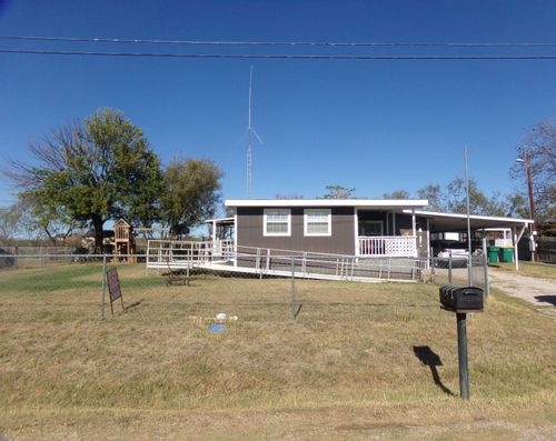 225 E Greencastle, Granite Shoals, TX, 78654-0000 | Card Image