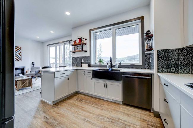 230 Southmore Pl, House other with 4 bedrooms, 3 bathrooms and 5 parking in Blairmore AB | Image 5